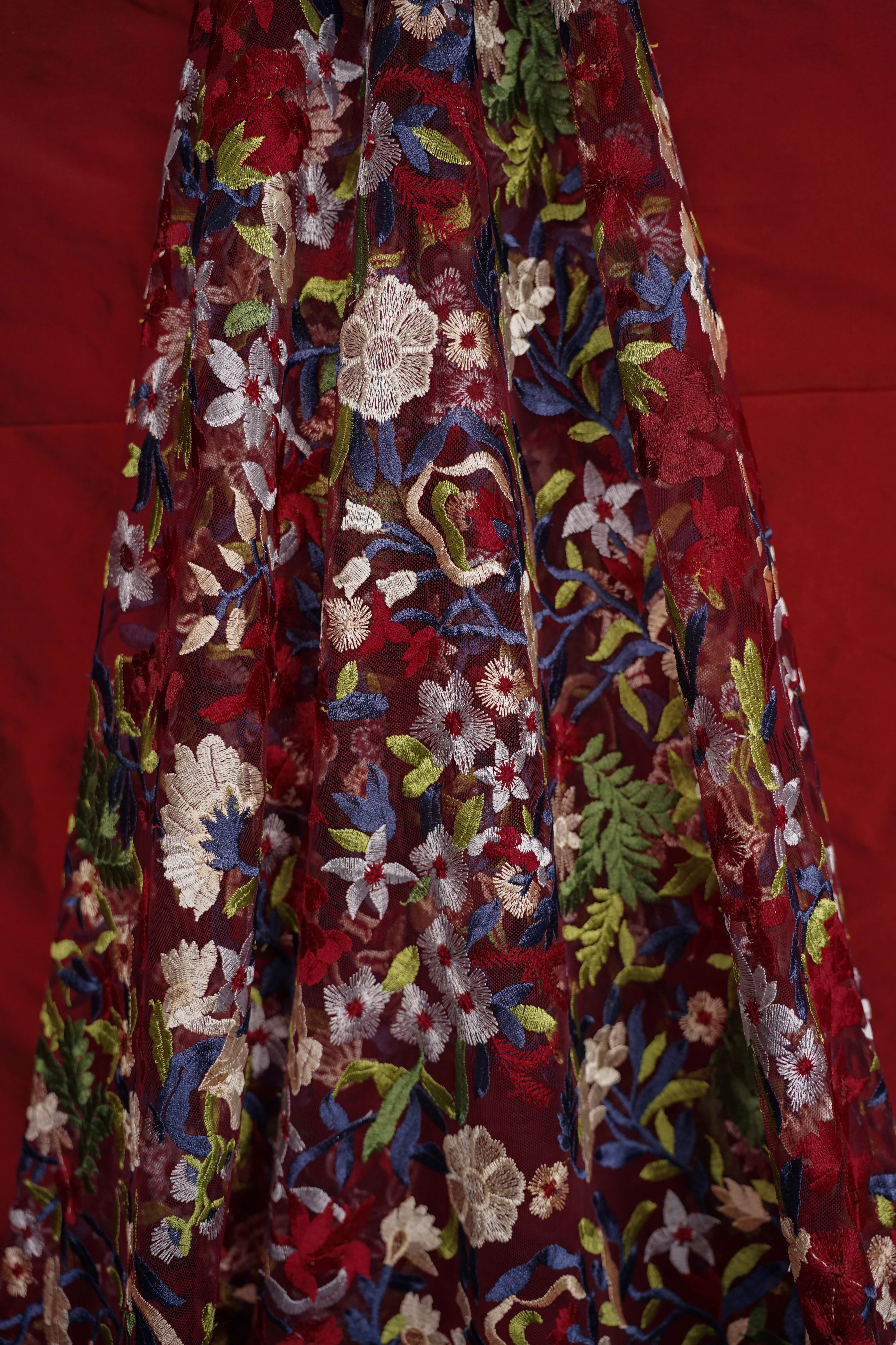 Italian - Exclusive - Embroidered - Tulle - Flower rain - Burgundy - Image 4
