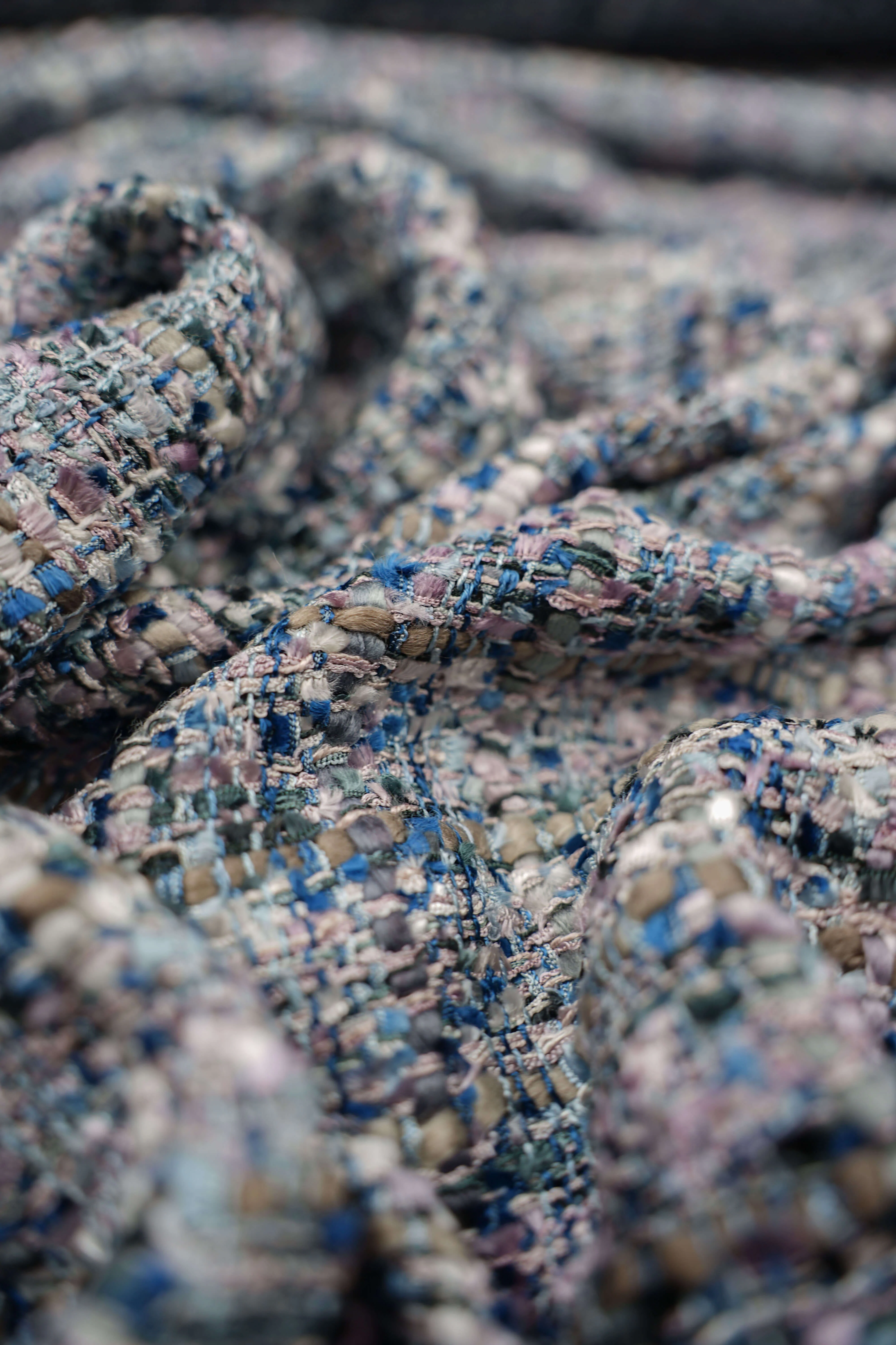 Italian Jacket Fabric - "Chanel-Look" - Viscose - Blue, Lavender - U8 - Image 3