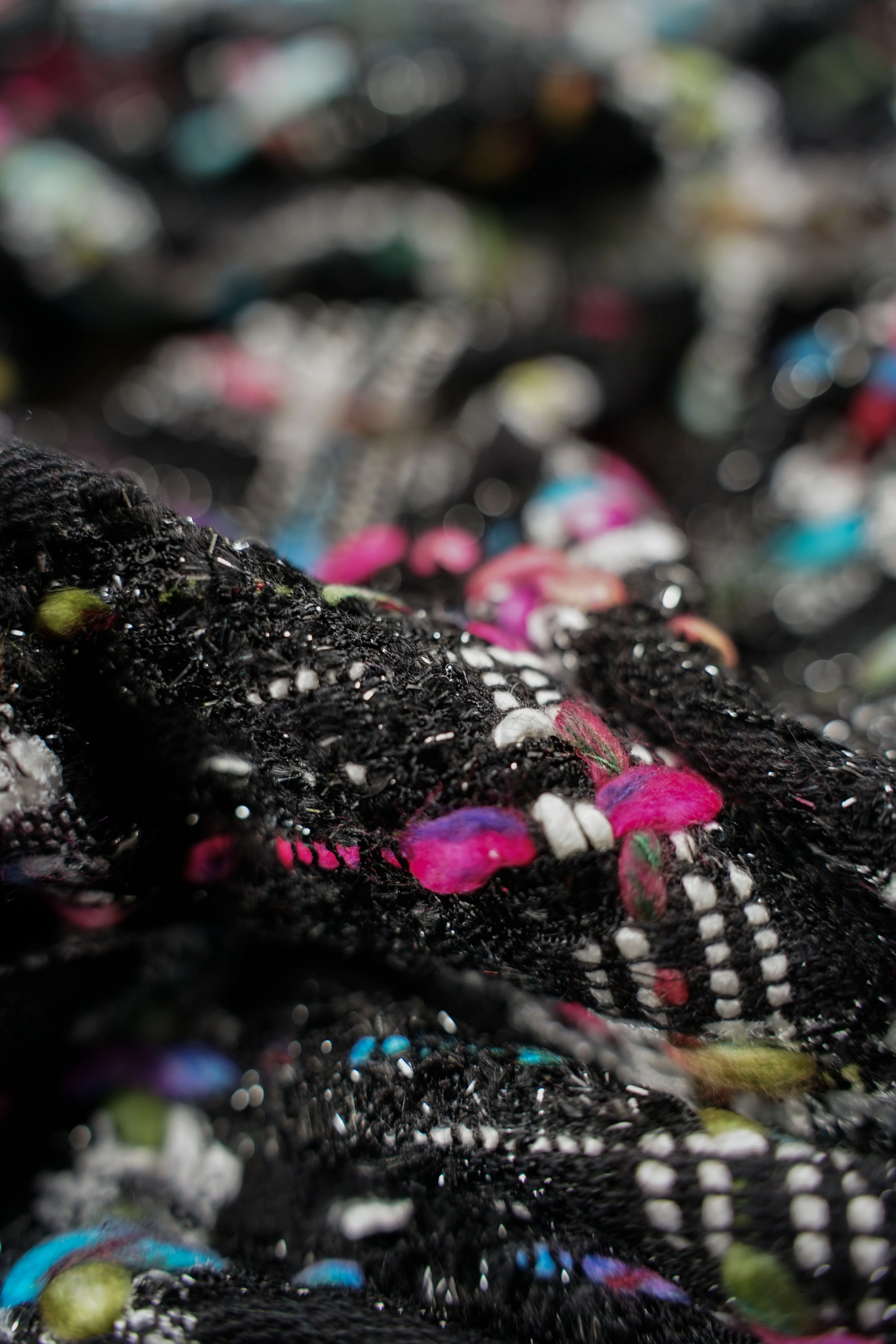 Italian Jacket Fabric - "Chanel Look" - Wool, Viscose, Lurex - Black, Multicolor - Unica - Image 3