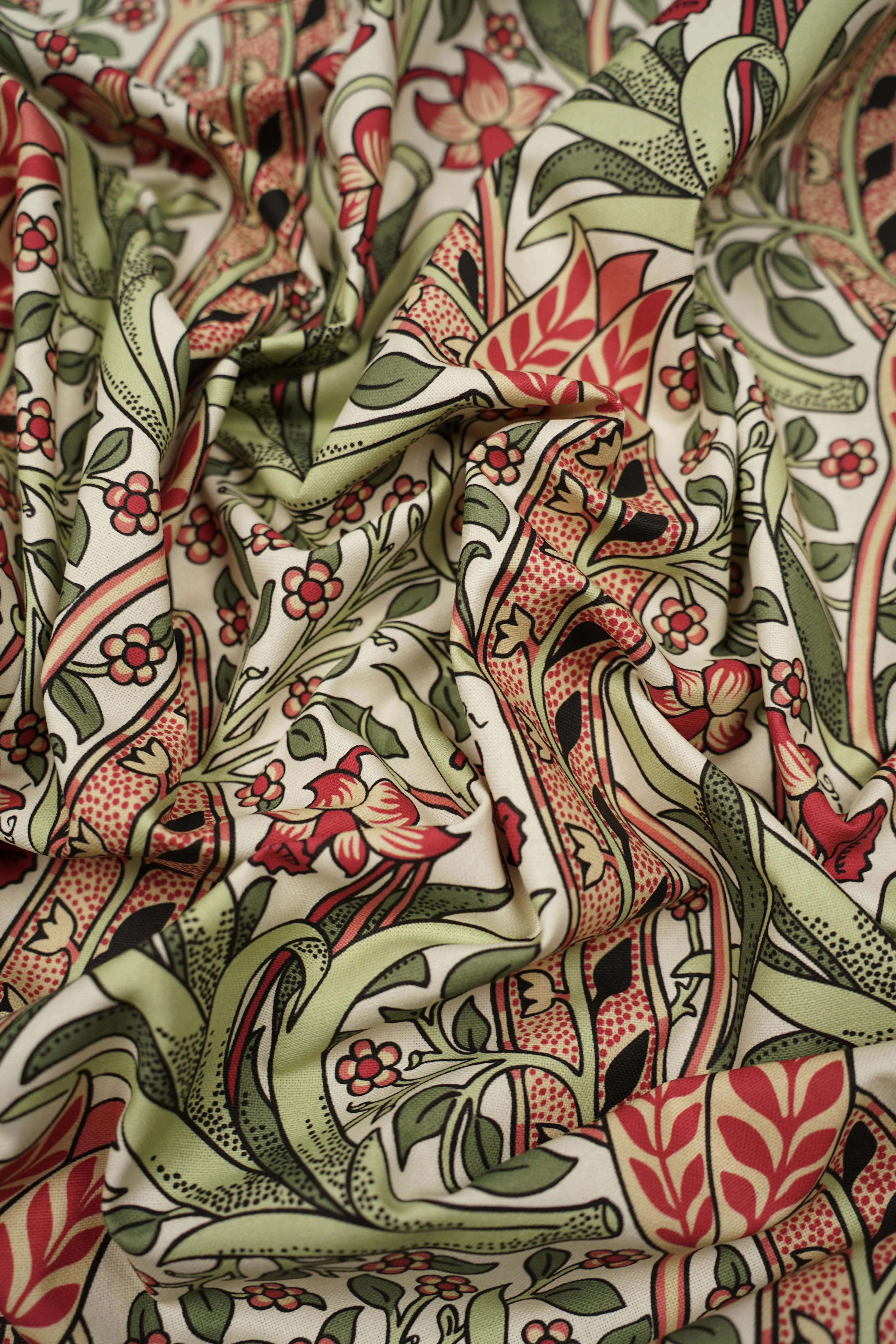 Jugend Patterned Furniture Fabric Curtain Fabric - Cotton - Daffodil forest - Red - Image 2
