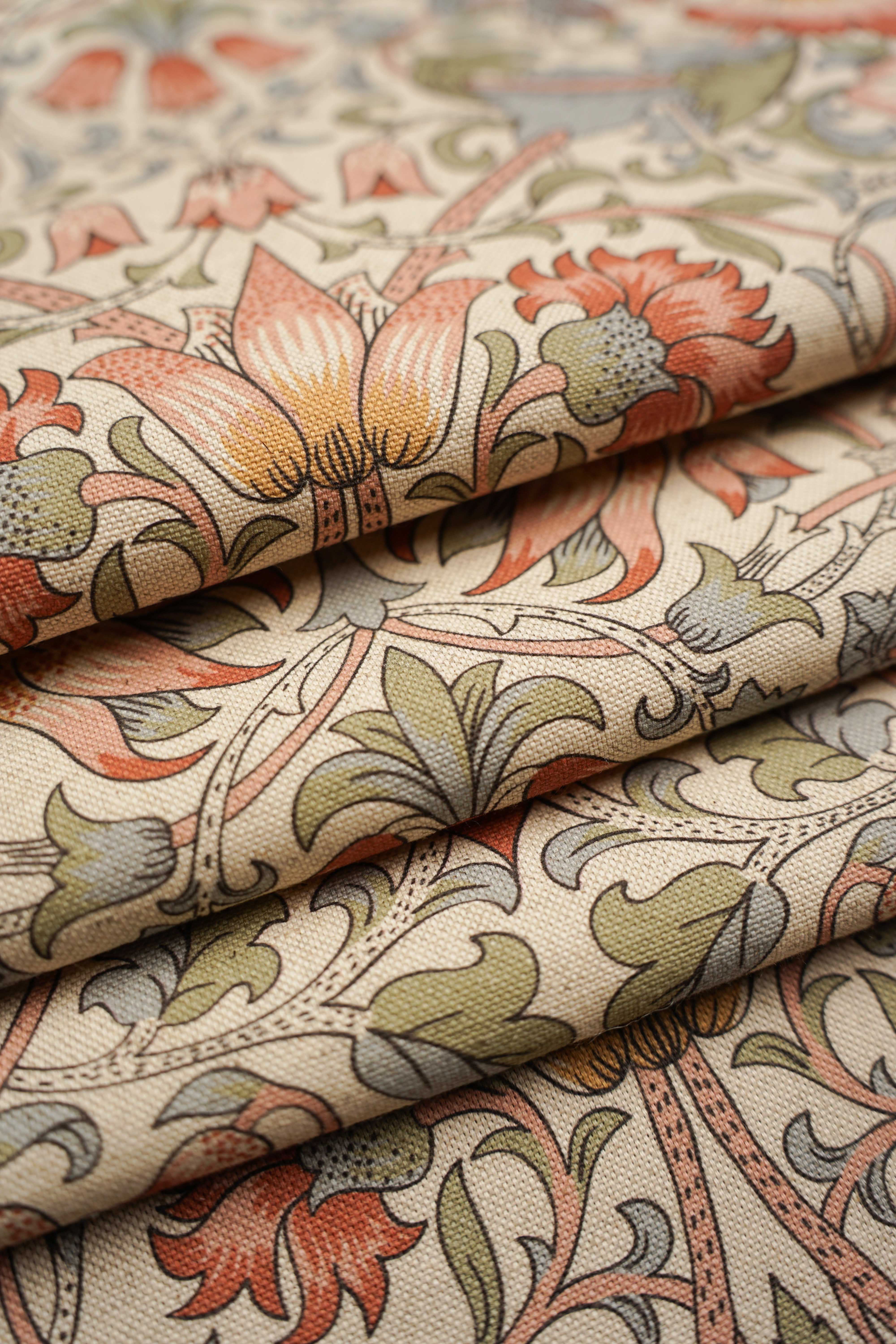 Jugend Patterned Upholstery Fabric Curtain Fabric - Strictly Blooming - Pink