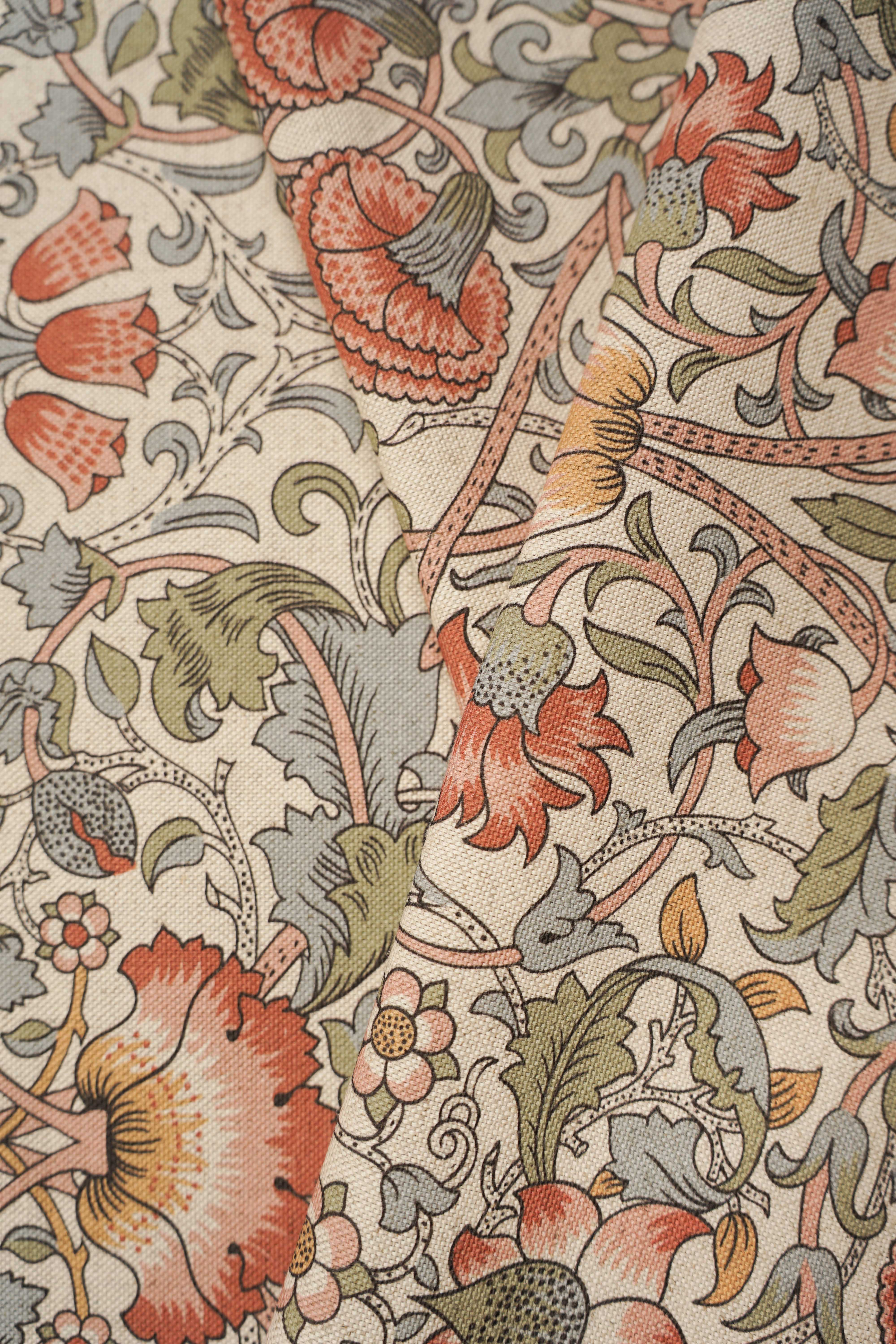 Jugend Patterned Upholstery Fabric Curtain Fabric - Strictly Blooming - Pink - Image 8