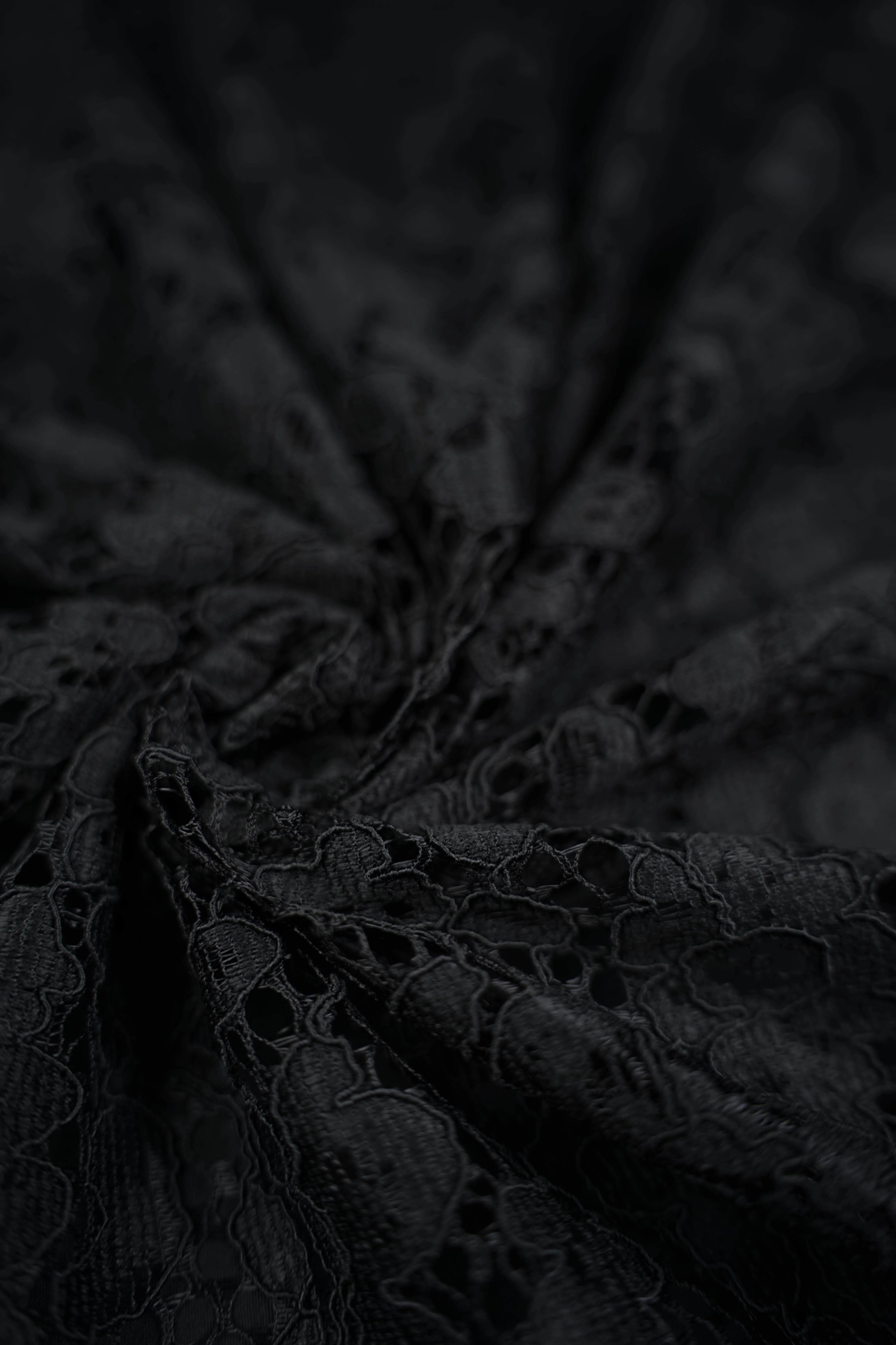Lace - Heavy - Flowers - Black - 001 - Image 4
