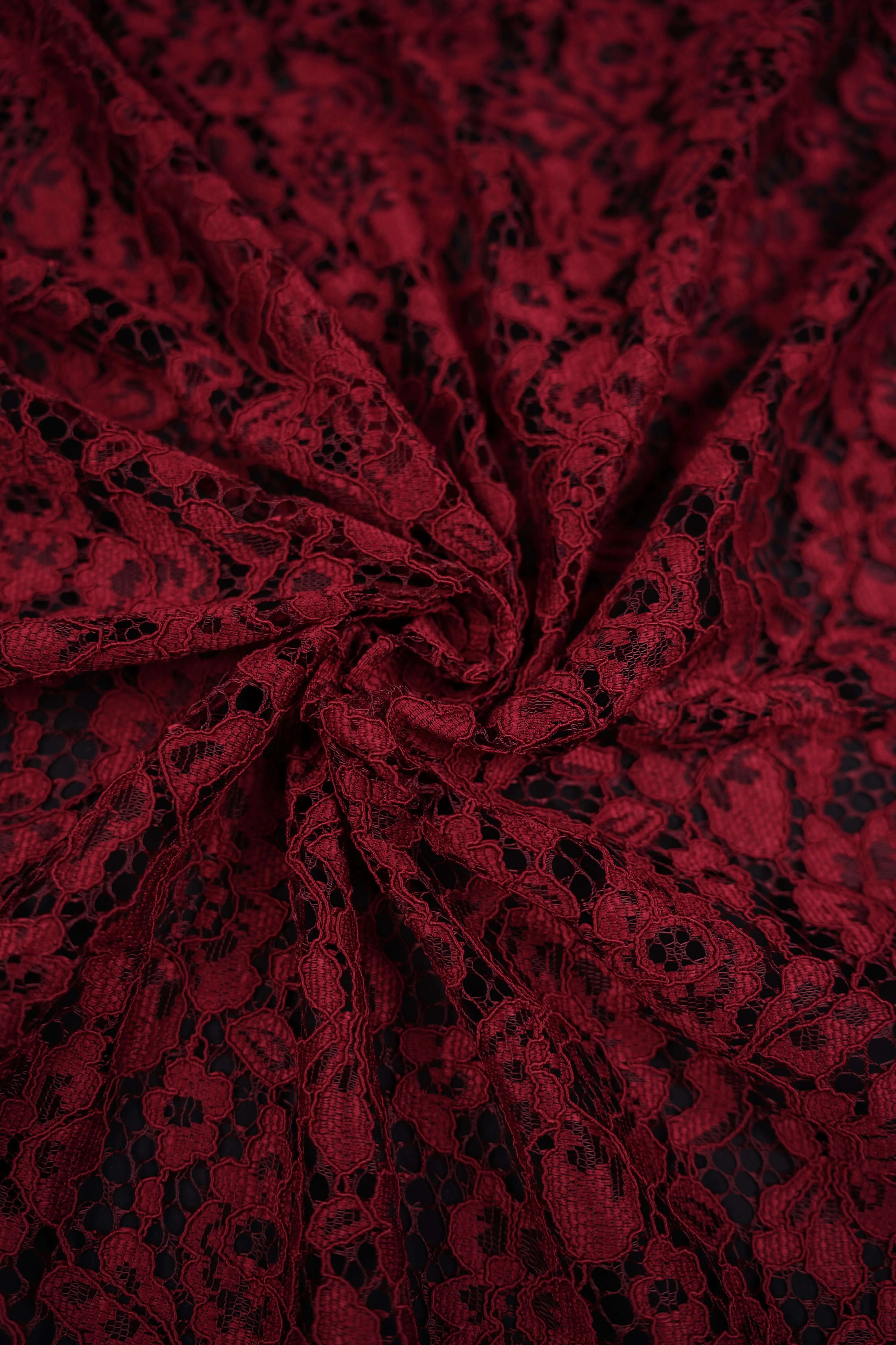 Lace - Powerful - Flowers - Bordeaux - 003