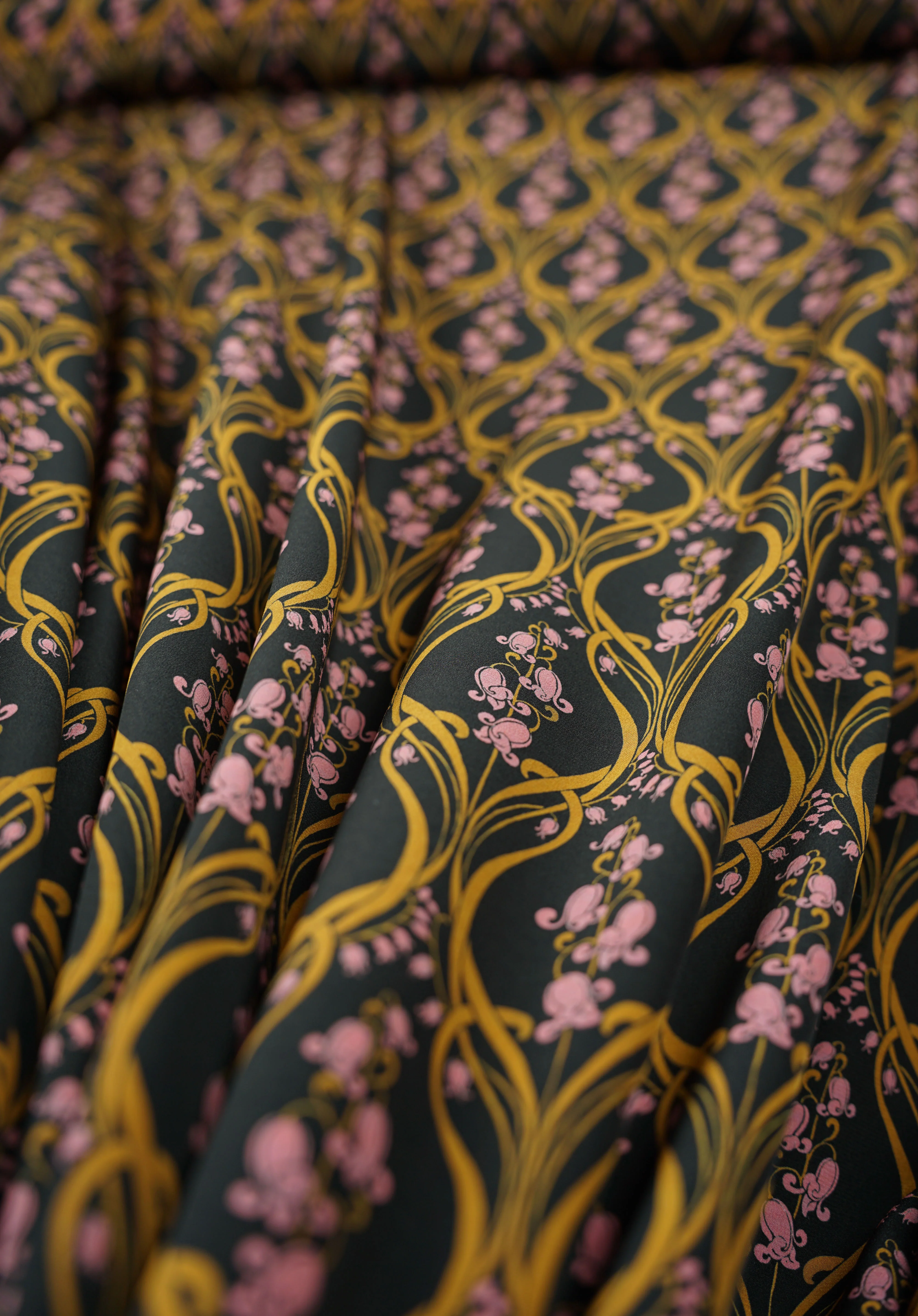 Liberty - Silk - Kensington CrĂȘpe de chine - Bluebell - Image 4