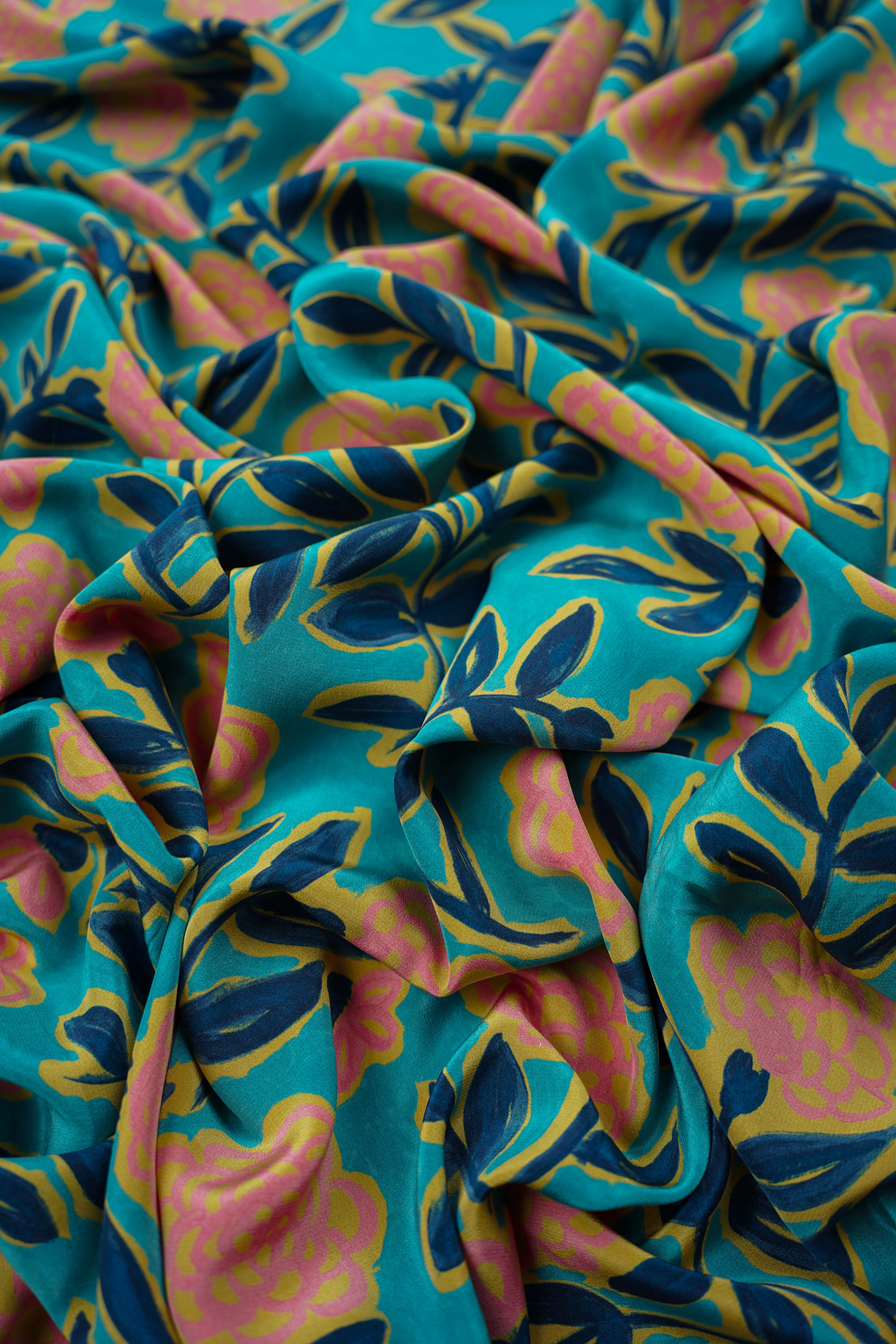 Liberty - Silk - Kensington CrĂȘpe de chine - Frieze