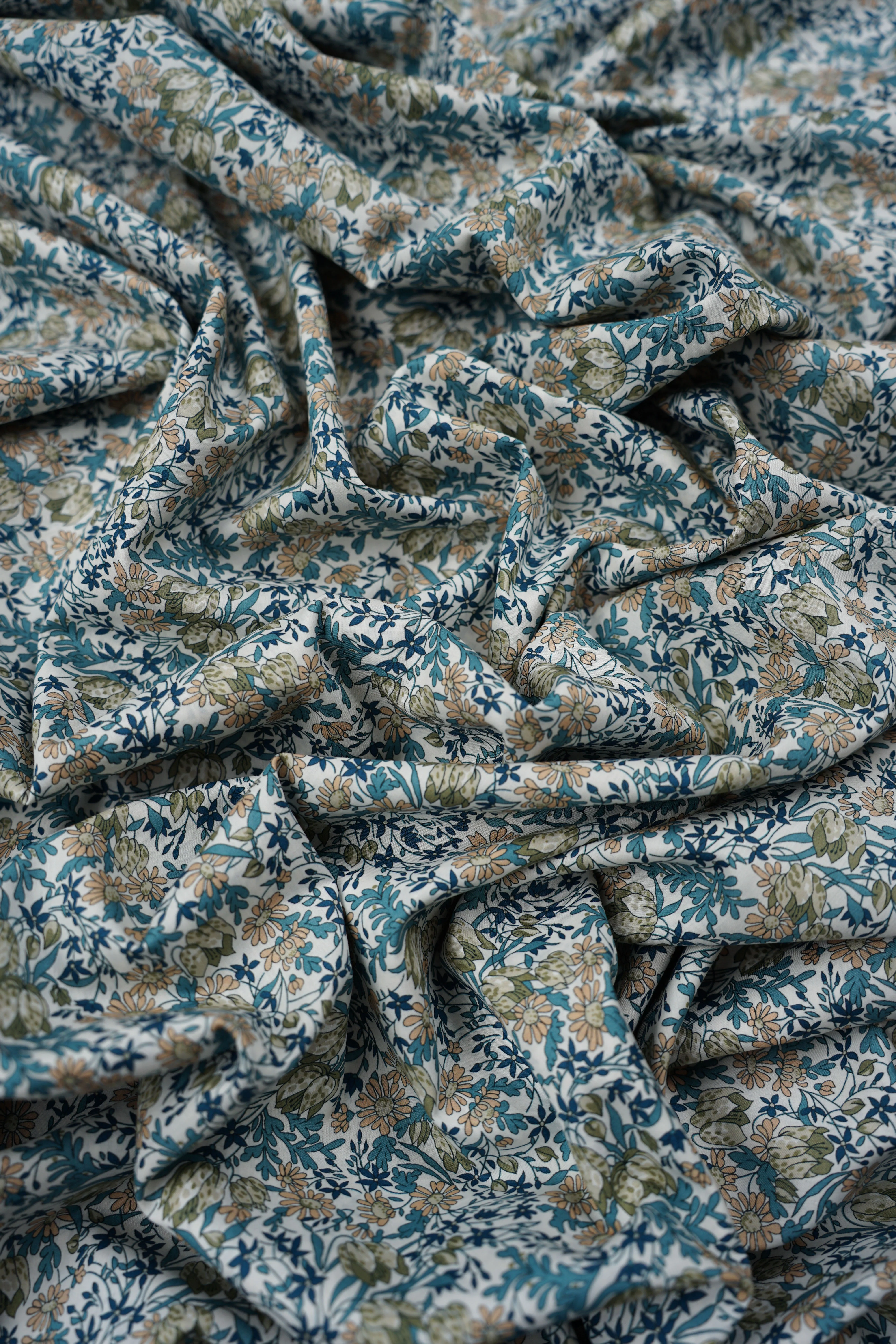 Liberty - Tana Lawn - Cotton - Frances Tulip B - Image 2