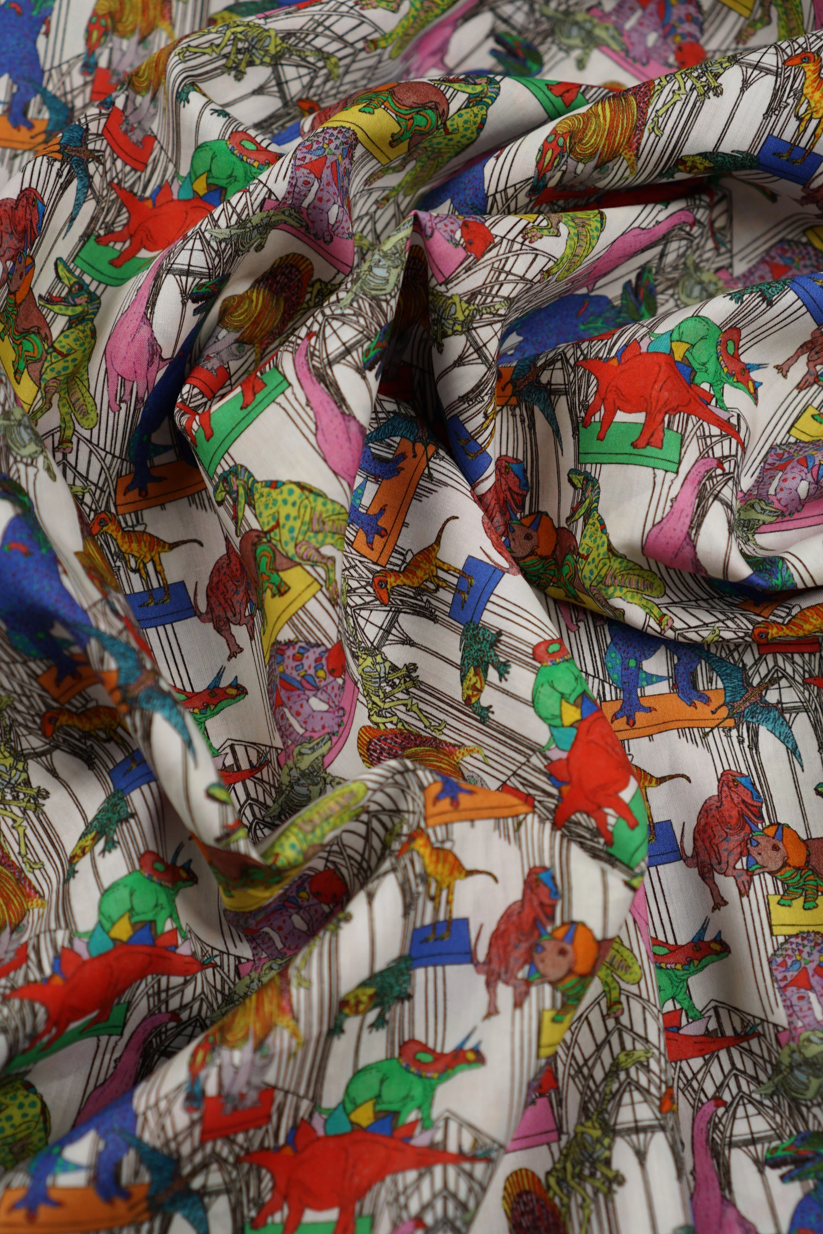 Liberty - Tana Organic - Cotton - Claws Roars N Dinosaur C