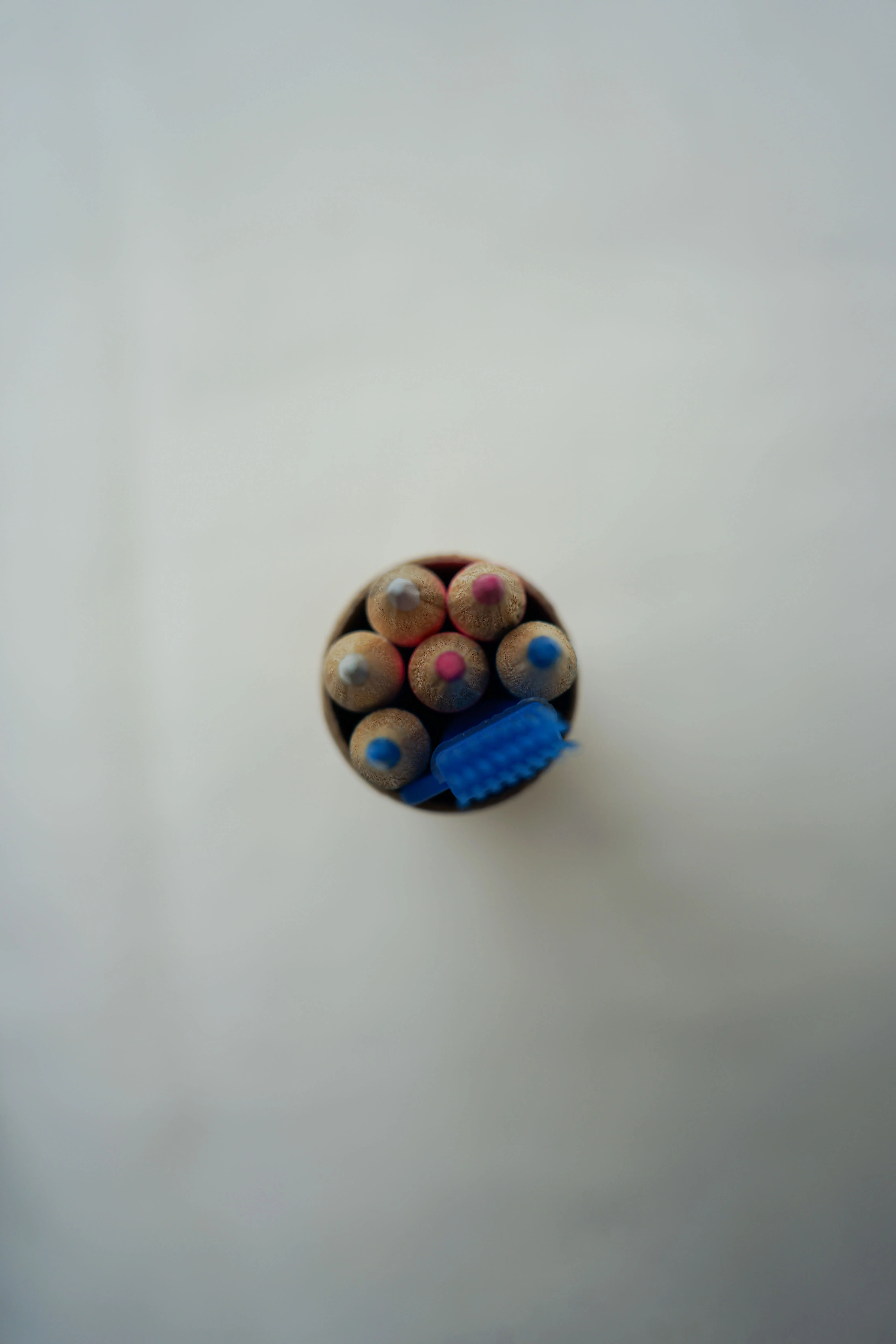 Marker pens - Jar of pencil sharpener - Image 5