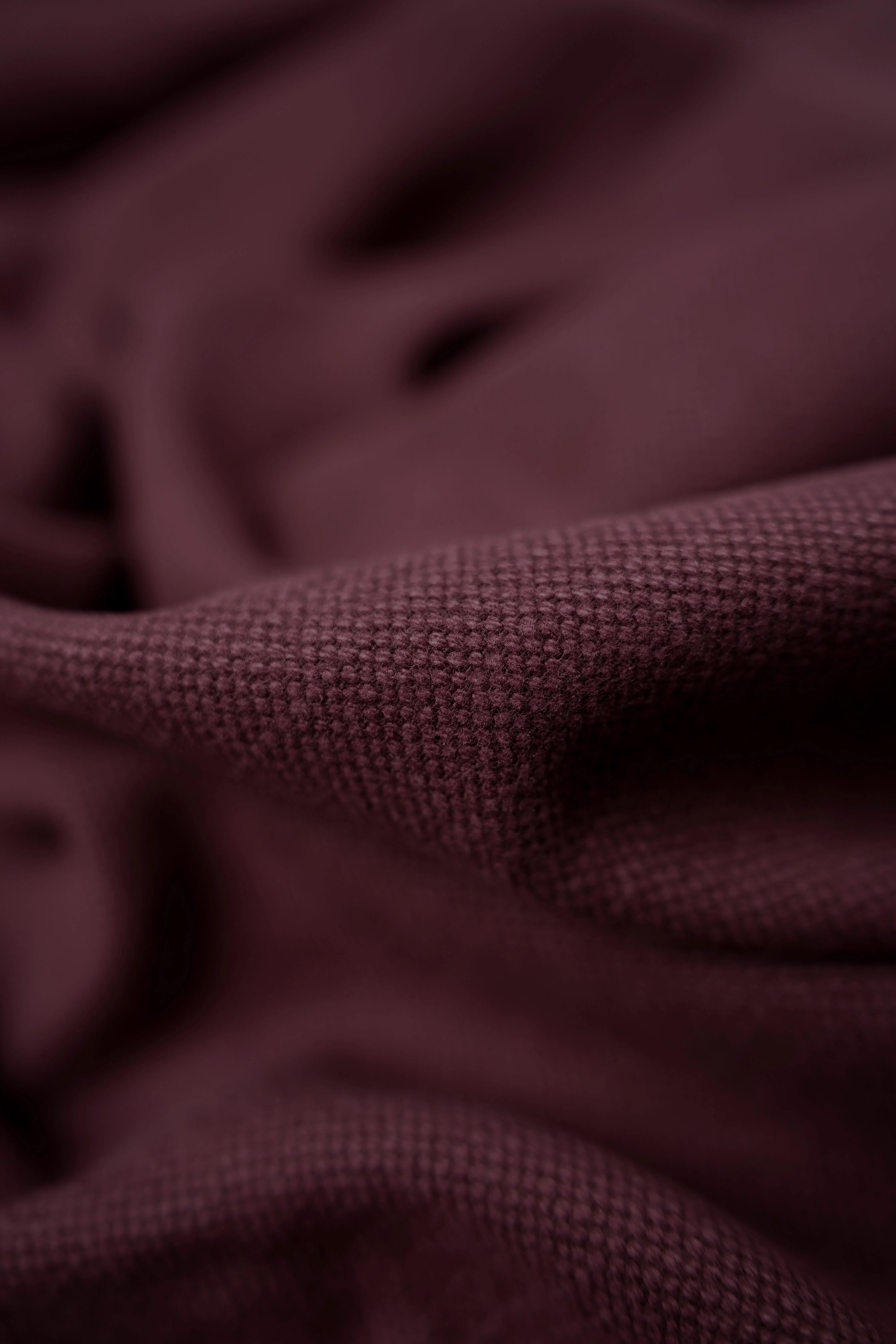 Upholstery fabric - Colin - Plain - Linen, Cotton - MD 29,000 - Plum - fg23 - Image 3