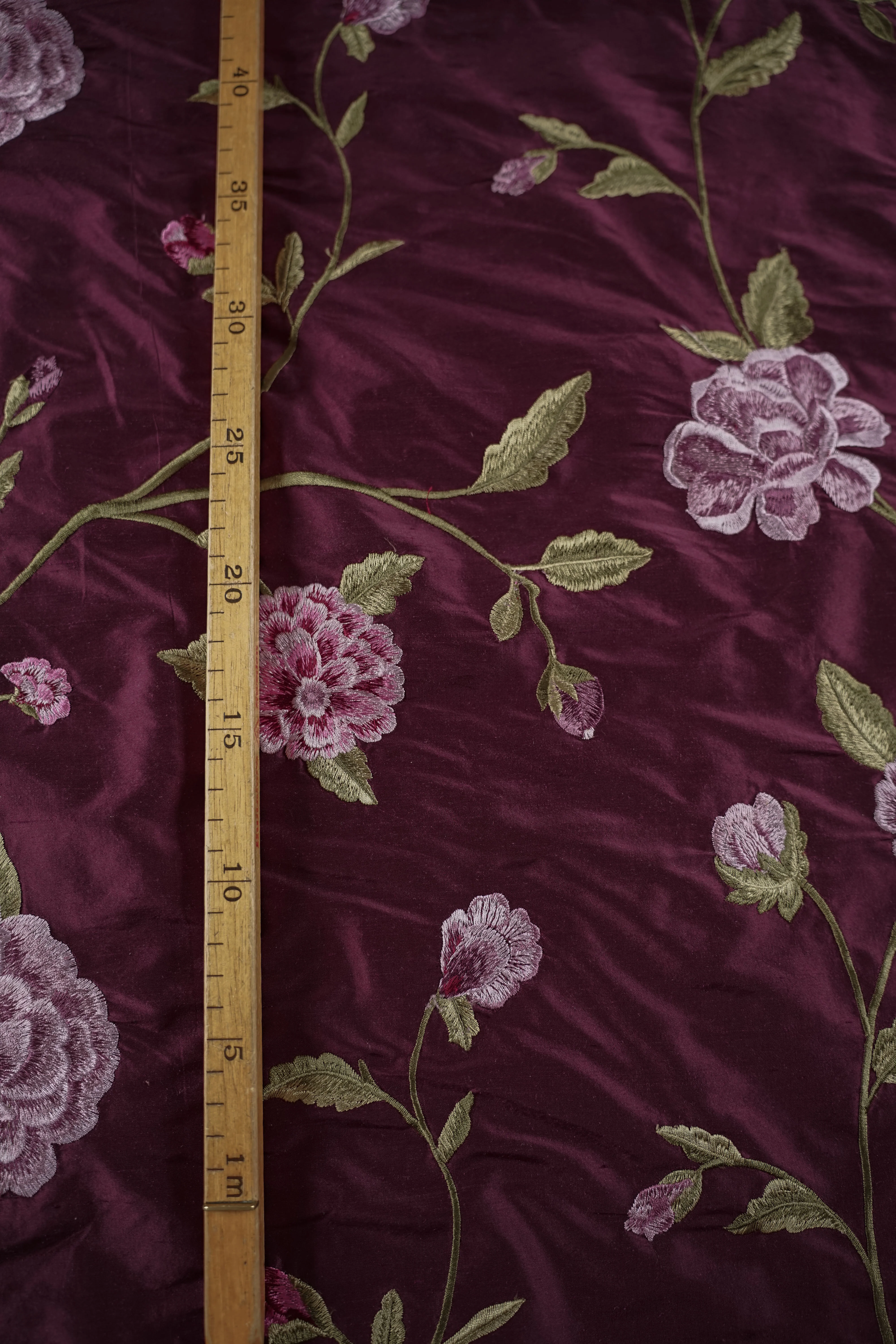 Vintage - Thai silk - Embroidered flowers - Plum - VT47 - Image 6