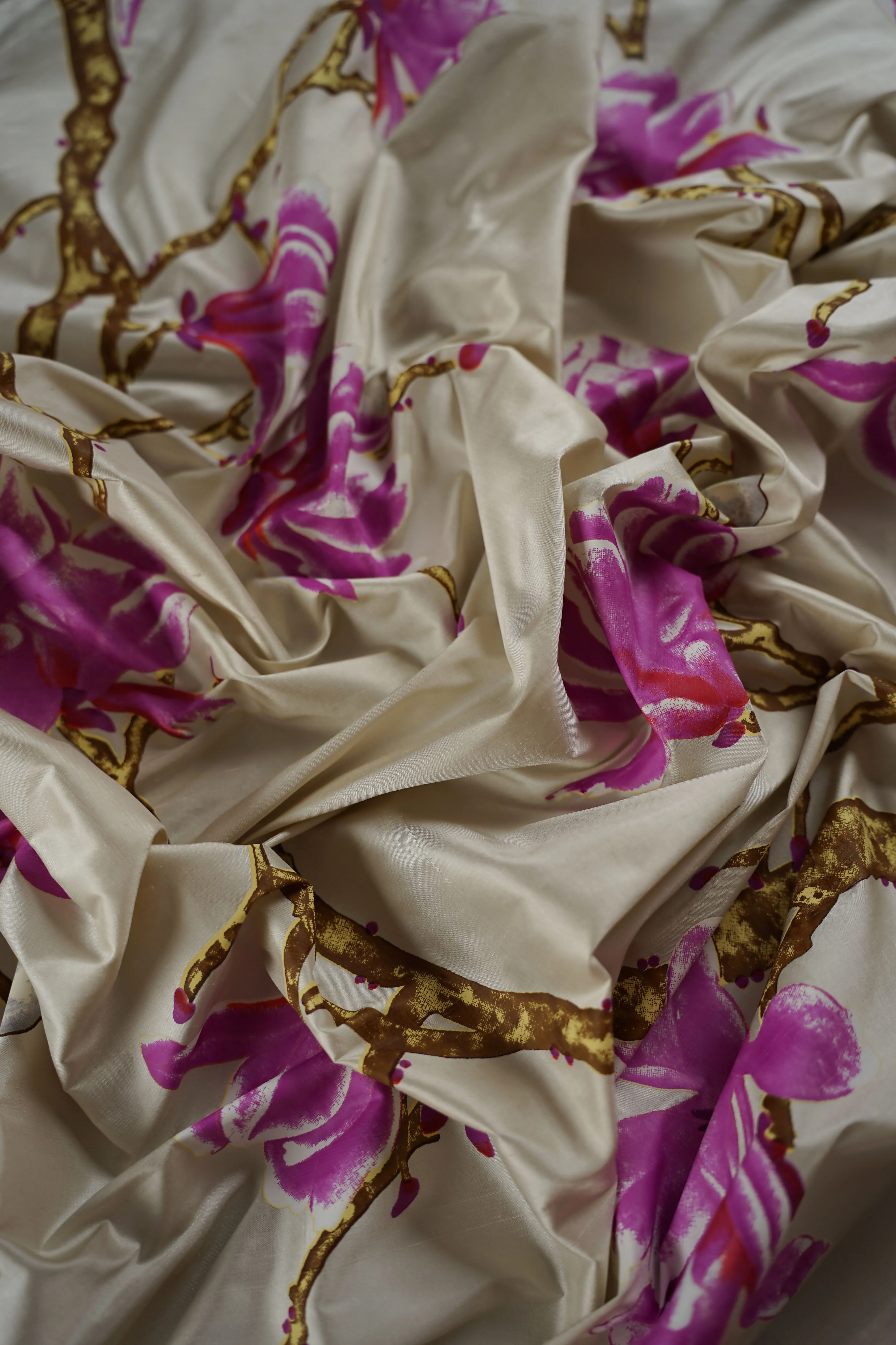 Vintage - Thai Silk - Magnolia Tree - Purple - VT48